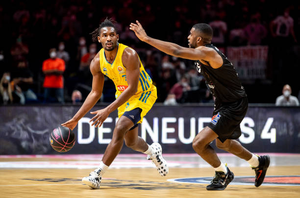 和精准的射 和精准的射