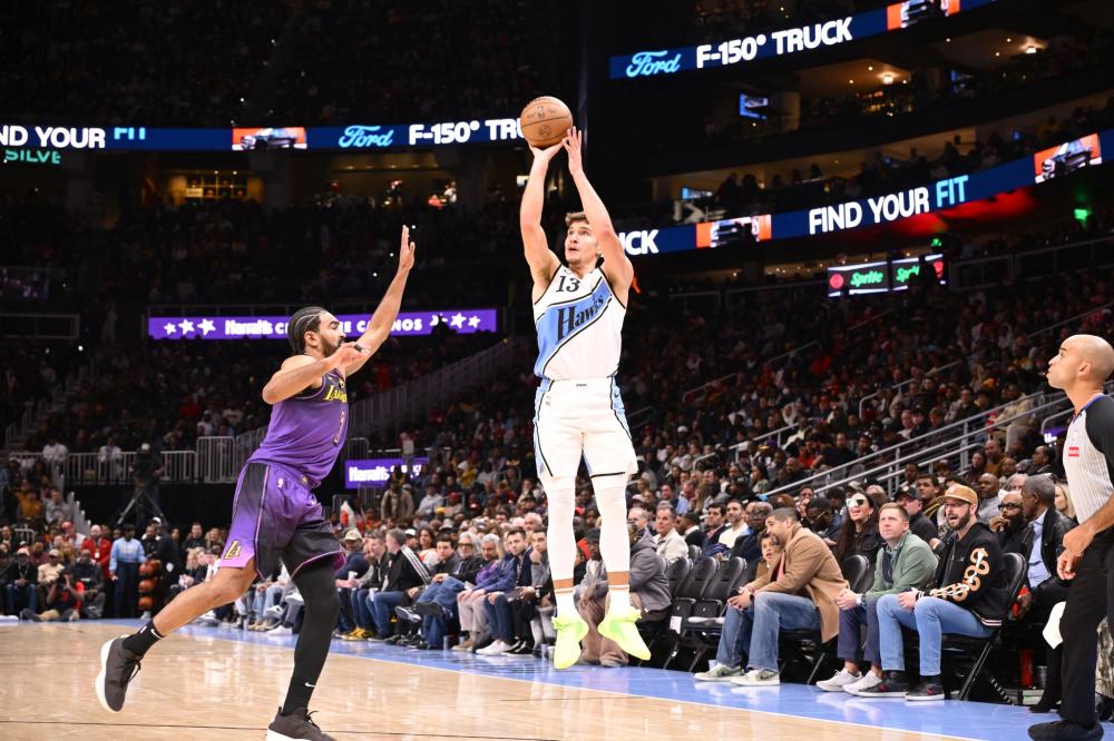 在本届亚冬 在本届亚冬