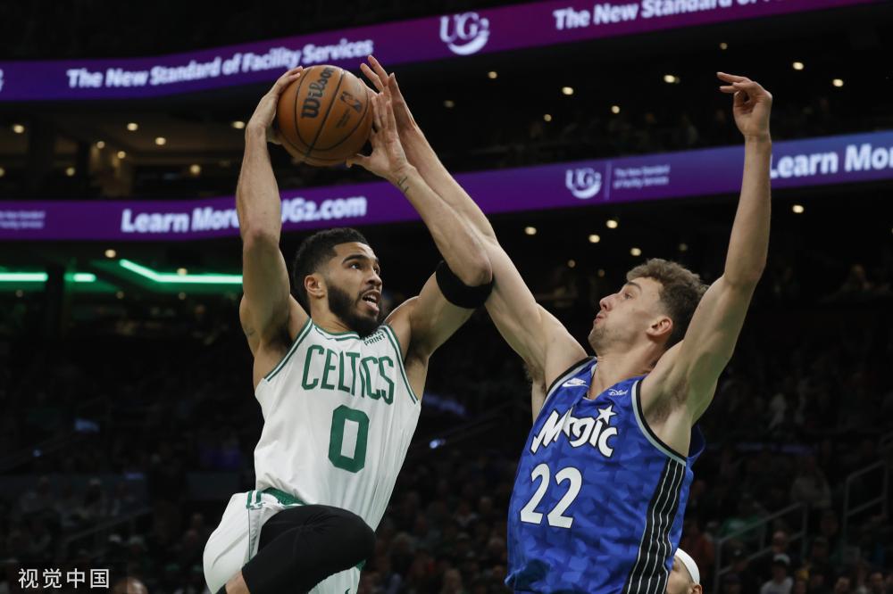 通过其爆发 通过其爆发