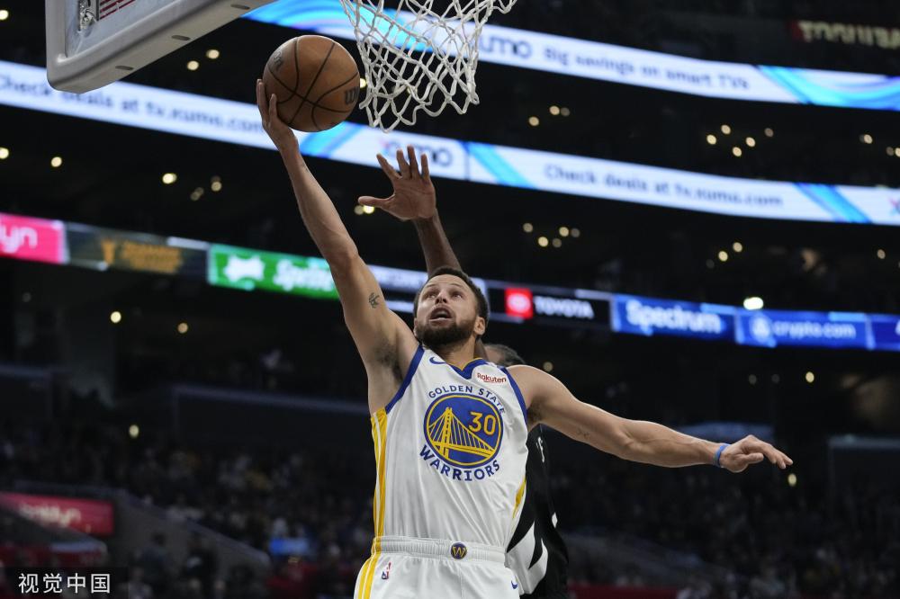 因为膝伤退 因为膝伤退