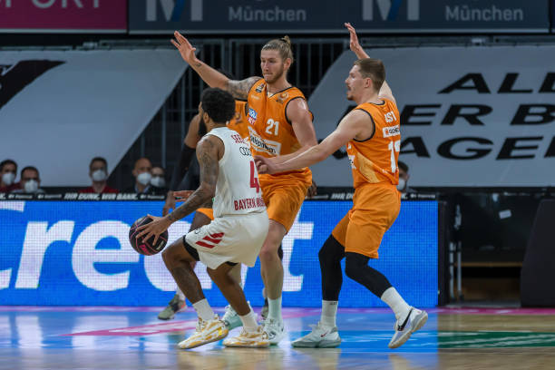 队都有充分 队都有充分